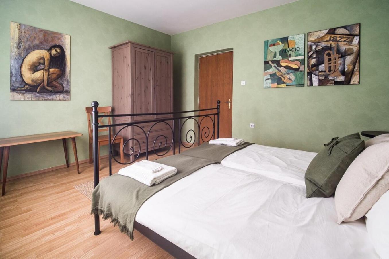 Vila Labod, Unique Villa At The Lake Most na Soči Zewnętrze zdjęcie