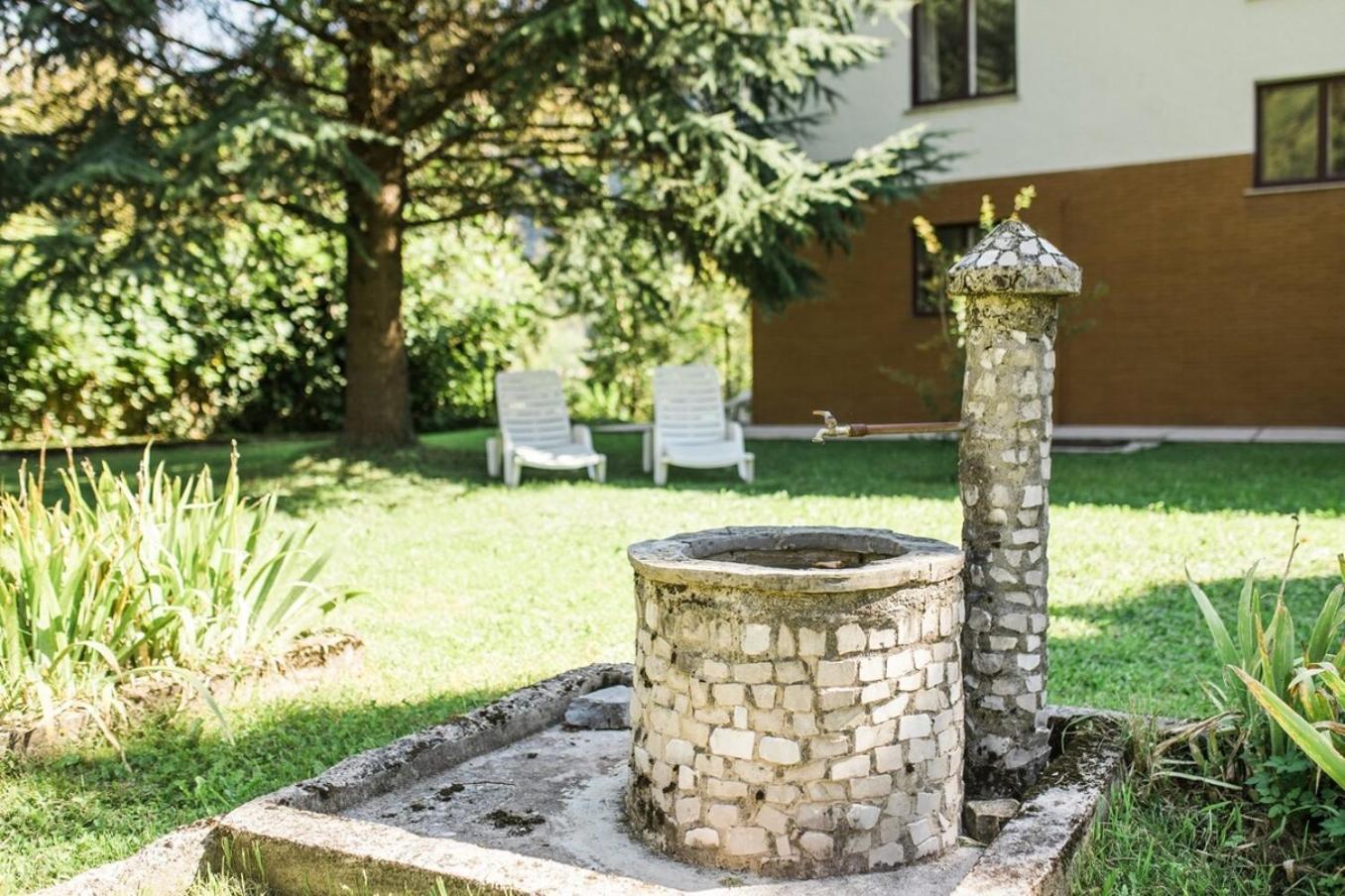 Vila Labod, Unique Villa At The Lake Most na Soči Zewnętrze zdjęcie